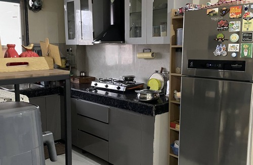 Sikanderpur Ghosi Apartment | Ashiyana - Your Home away from home ! n20 mins to New Delhi Airport