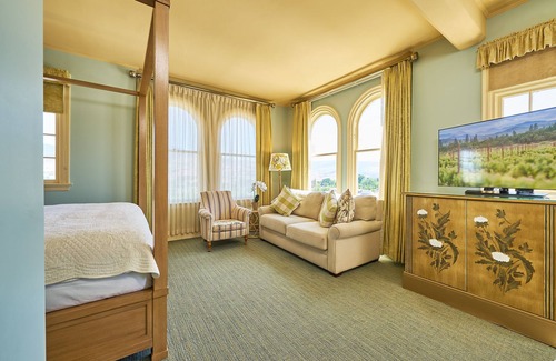 Historic Downtown District Hotel | Ashland Springs Hotel