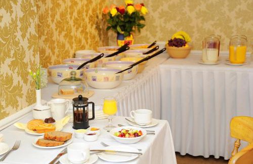 Killarney House | Ashville House