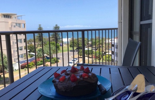 Kings Beach Apartment | Ashwood Unit 7 - Ocean views, 1 min to beach