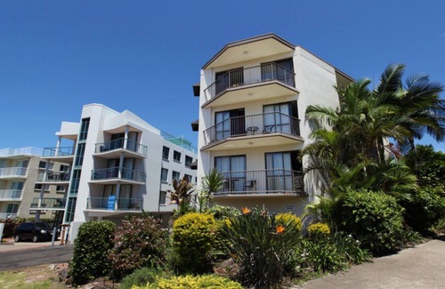 Kings Beach Apartment | Ashwood Unit 7 - Ocean views, 1 min to beach