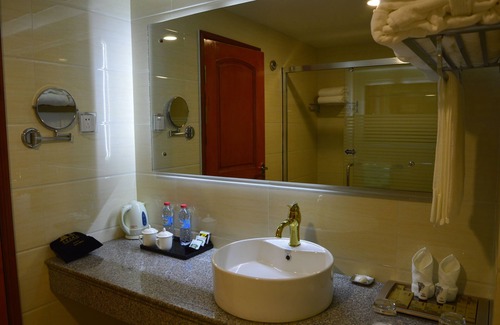 Ambohibao Hotel | Asia and Africa Hotel
