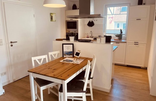 Born auf dem Darss Apartment | Asia - terrace, barbecue, dogs allowed, Baltic Sea 6km away, WLAN, bicycle shed