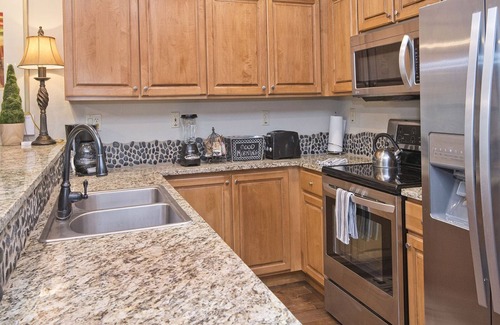 Edwards Condo | Aspenwood Lodge | Ski-In Ski-Out 2 BD Condo in Arrowhead