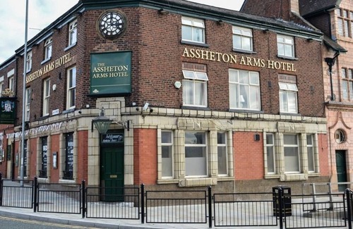 Middleton House | Assheton Arms Hotel