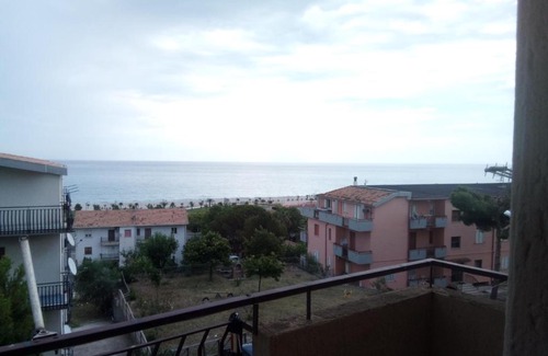 Santa Caterina Dello Ionio Marina Apartment | Astonishing Calabria pet friendly apts