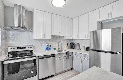 West Avenue Apartment | Astoria Suite 2BD/2BA Miami Beach Lincoln Casa