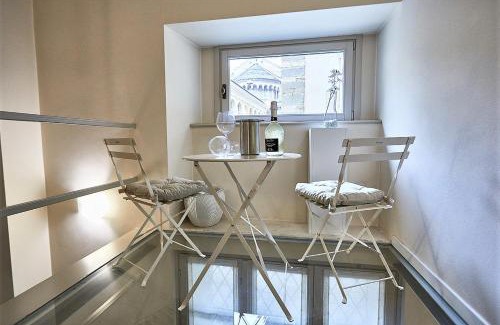 Citta Alta Apartment | ASTRA-Modern Loft Cathedral View