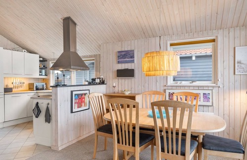 Hasmark Strand House | "Aswith" - 5m from the sea by Interhome