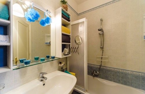 Quartiere XXI Pietralata Apartment | At Anto's house - near metro B and Tiburtina Station