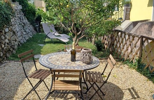 Poggi Apartment | At Aunt Matilde's, relaxing holidays between history and nature