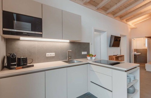 Gries Apartment | Nice apartment for 4 people with WIFI, TV, balcony and pets allowed