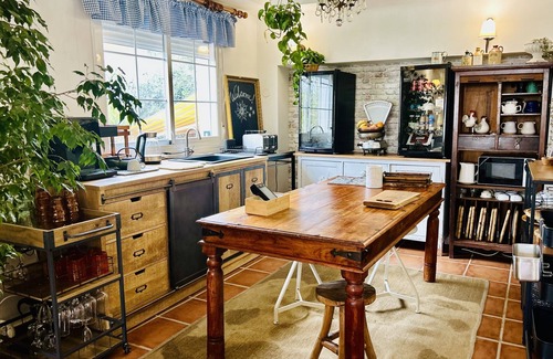 Rincon de la Victoria Bed & Breakfast | At Home Malaga Stay & Solo Travellers