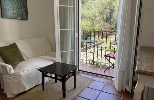 Rincon de la Victoria Bed & Breakfast | At Home Malaga Stay & Solo Travellers