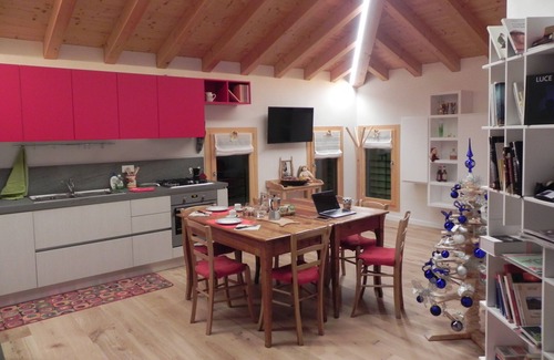 Col San Martino Apartment | At Meri's, ROOM NR. 2, tourist rental 026026-LOC-00004