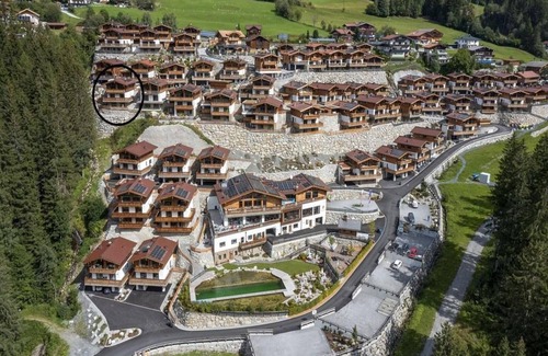 Schonbach House | Chalet in Neukirchen near Wildkogel Ski Slope