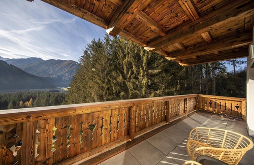 Schonbach House | Chalet in Neukirchen near Wildkogel Ski Slope