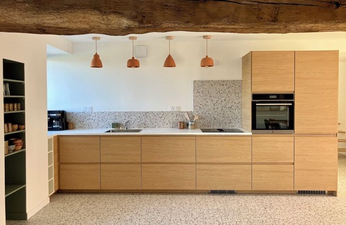 Iffendic House | At the edge of the forest, a large gîte for families and friends.
