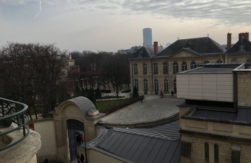 Quartier de l'Ecole-Militaire Apartment | AT THE HEART OF THE 2024 OLYMPICS, CLOSE TO THE OLYMPIC VENUES