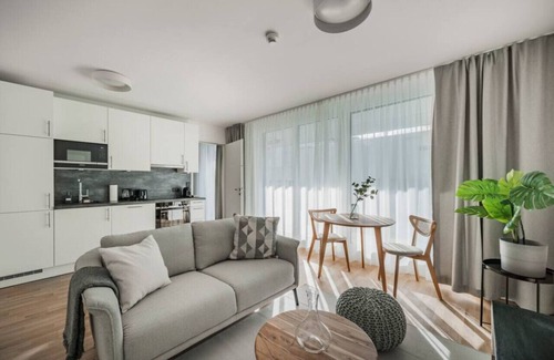 Erdberg Apartment | AT VIE 112 Urbmrise 01 035 01 01 A002