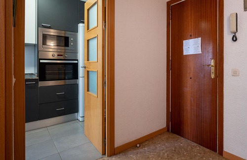 Torredembarra Apartment | AT091 Els Pins I: Apartamento situado en primera línea del mar y con 4 piscinas comunitarias