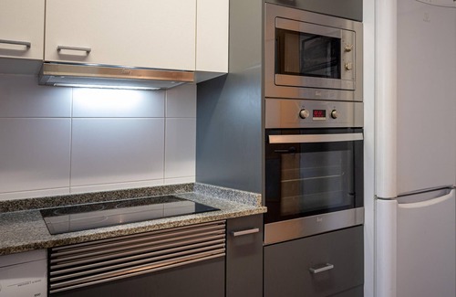 Torredembarra Apartment | AT091 Els Pins I: Apartamento situado en primera línea del mar y con 4 piscinas comunitarias