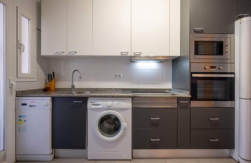 Torredembarra Apartment | AT091 Els Pins I: Apartamento situado en primera línea del mar y con 4 piscinas comunitarias