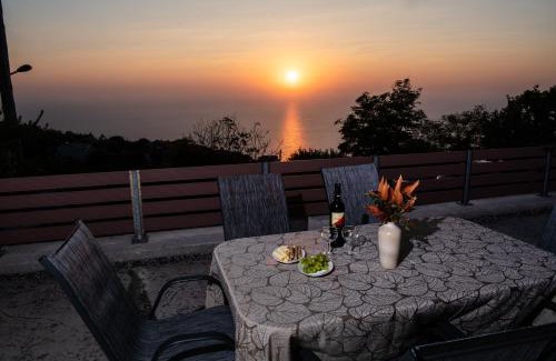 Athani House | Athanion Sunset House