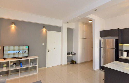 Varkiza Apartment | Athenian Riviera Vari next to the beach