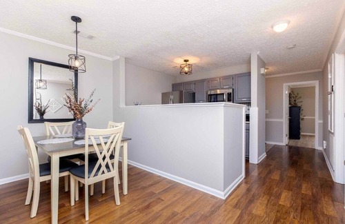 Warner Robins House | AtHome+1 | 2BR Townhouse | Pet Friendly