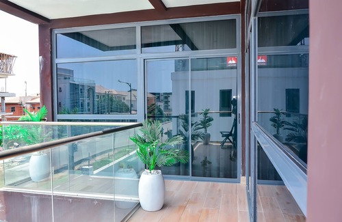 Oshodi-Isolo House | ATLANTA @ AMERICA LUXURY EXTENDED STAY