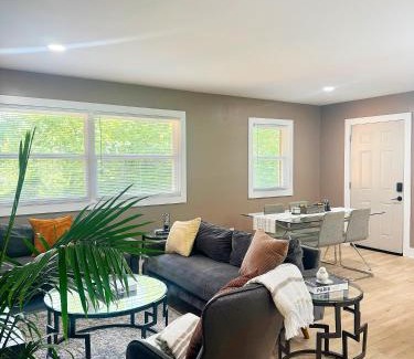Church Street Apartment | Atlanta Crystal Suite Near Downtown