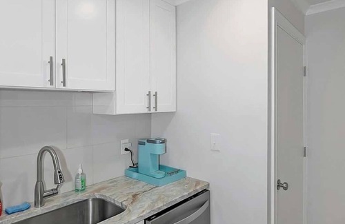 Downtown Atlanta Apartment | Atlanta Downtown Studio Walk to Mercedes Stadium