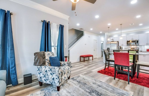 Church Street House | Atlanta Home w/Patio, 8 Mi to Downtown + Aquarium
