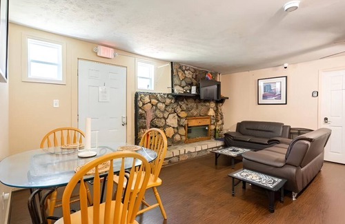 Church Street Hostel | Atlanta International Conncection