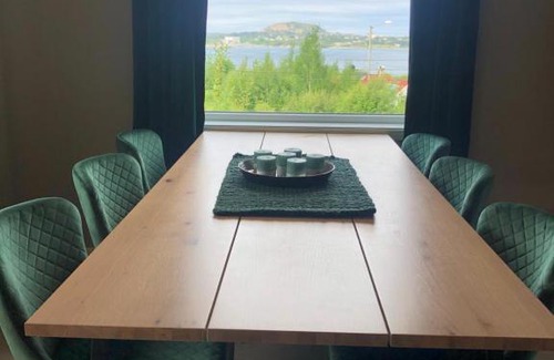 Vadsteinsvik Villa | Atlantic Panorama Villa Kalle