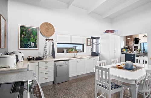 Yzerfontein House | Atlantic Views - Three Bedroom House, Sleeps 7