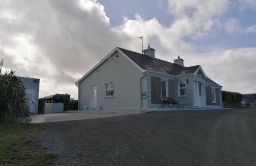 Murroogh House | Atlantic Way Farmhouse