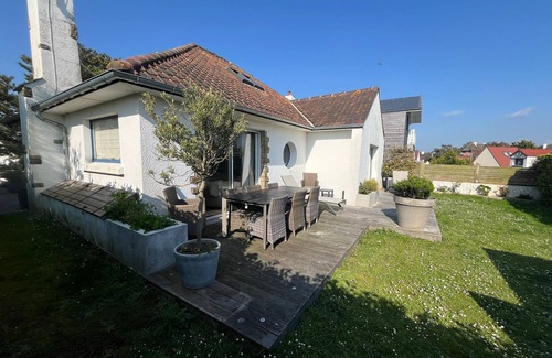 Le Touquet-Paris-Plage Villa | Atlantique- Comfortable villa 150m from the beach and town center