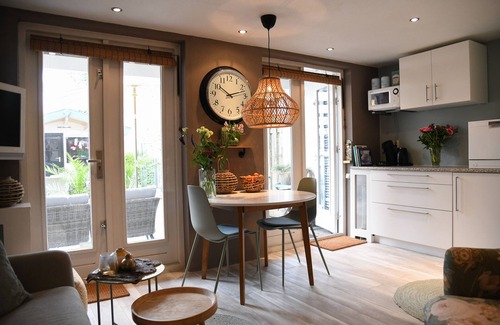 Alkmaar Apartment | Atmospheric and trendy apartment near the center of Alkmaar
