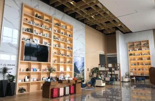 Wuzhong Hotel | Atour Hotel Suzhou Industrial Park Fashion Stage Outlets