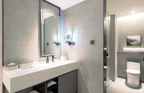 Optics Valley Hotel | Atour Hotel Wuhan Optics Valley Square Yangjia Bay