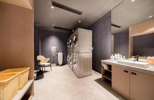 Baiyun Hotel | Atour X Hotel Guangzhou Baiyun International Airport Renhe Station