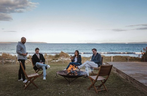 Callala Beach House | 'Atra' - Jervis Bay Beach Front Holiday Home