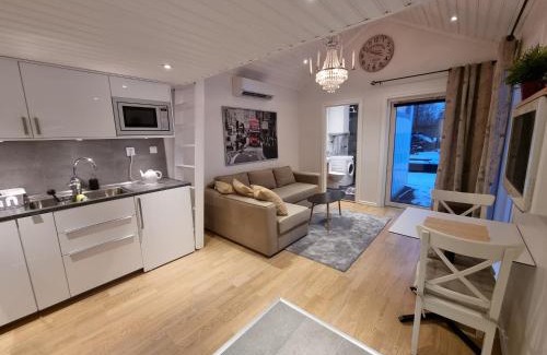 Vaxjo Municipality Apartment | Attefallshuset Toftahöjden 7
