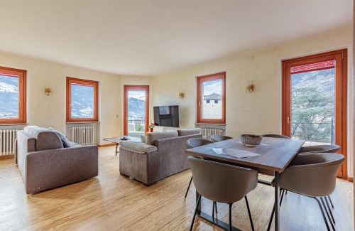 Aosta Apartment | Attico esclusivo Teatro Romano