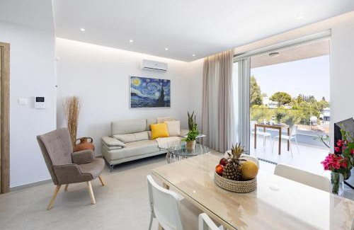 Strovolos Apartment | Attika Residence