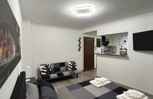 Tiburtino House | Attila's Terrace