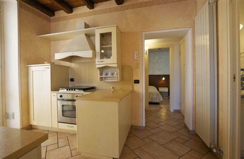 Verbania Apartment | Attractive apartment in a palazzo from the 17th Century directly on the lake promenade