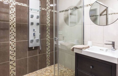 Hautvillers Apartment | Attractive renovated T2 "Pinot Noir" right in the village center
